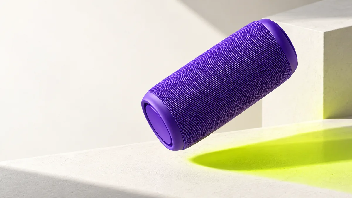 Violet speaker product concept with a lime shadow